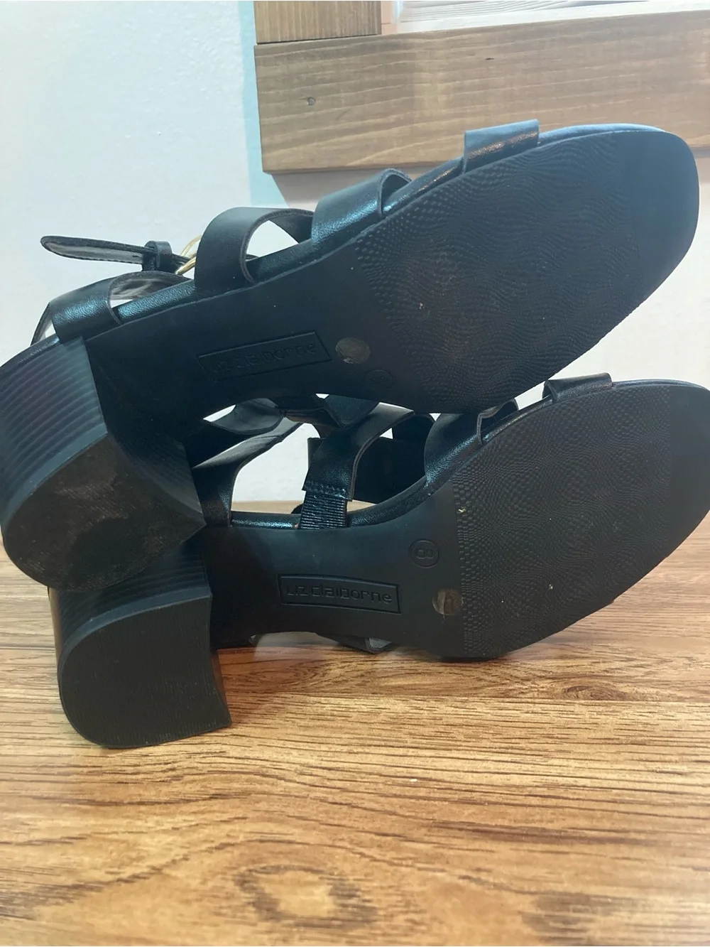 Liz Claiborne Basso Black Heeled Sandals 8